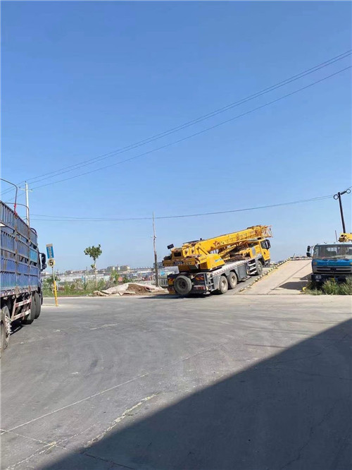 桂东县25吨吊车的租赁价格大概是多少？